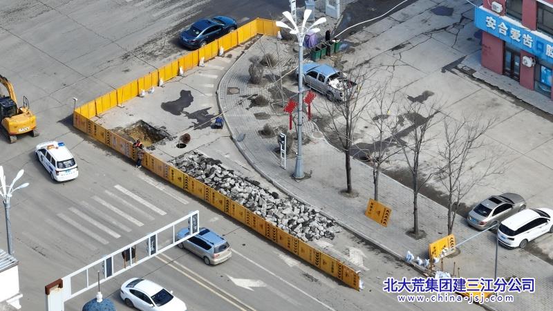 【基层动态】攻坚民生实事,八五九农场“两供两治一业”改造工程火热推进.jpg 【基层动态】攻坚民生实事,八五九农场“两供两治一业”改造工程火热推进.jpg