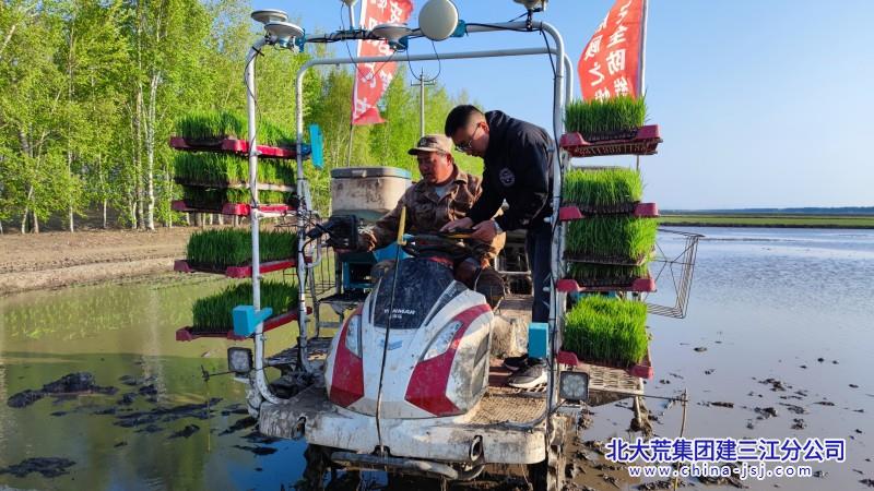 調(diào)試無人導(dǎo)航.jpg