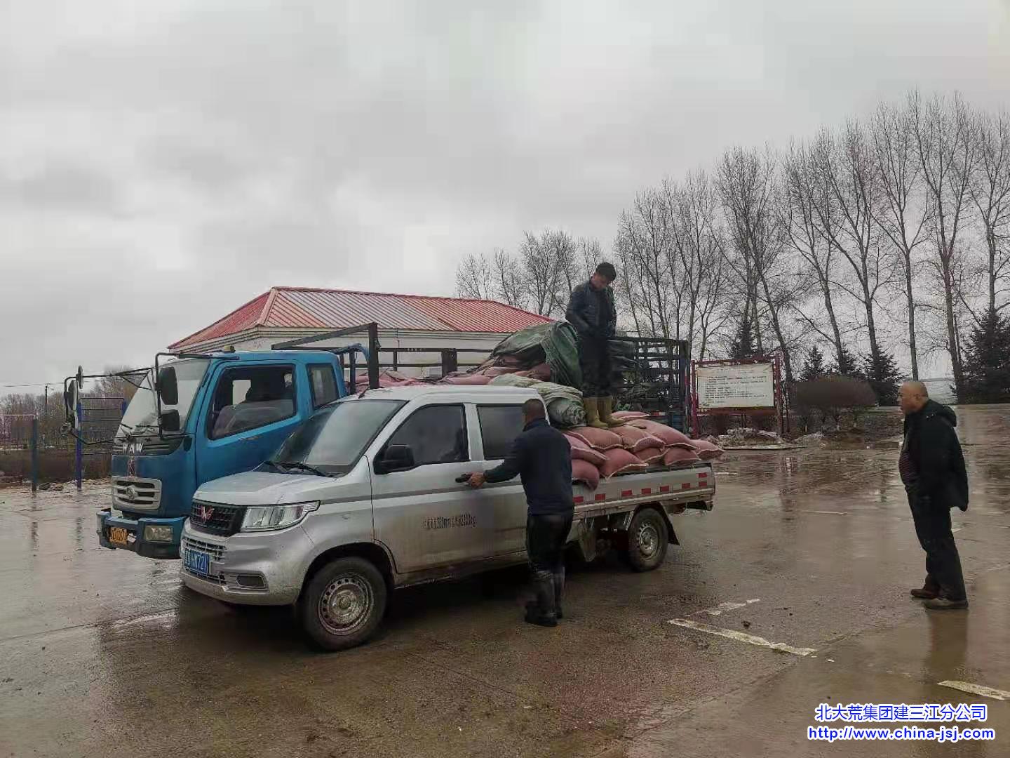 6710b60e3f6a9a3edce07650751adb0.jpg