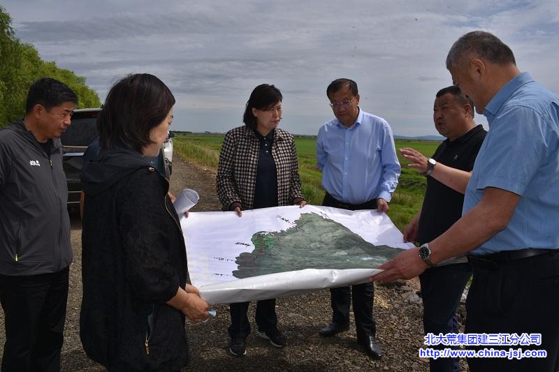 于家傲到大兴农场有限公司督导检查防汛应急工作
