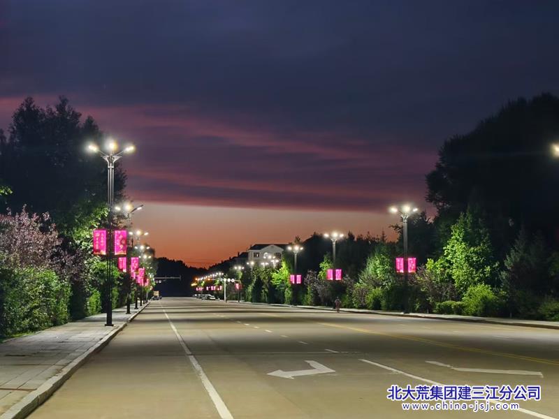 华灯初上.jpg