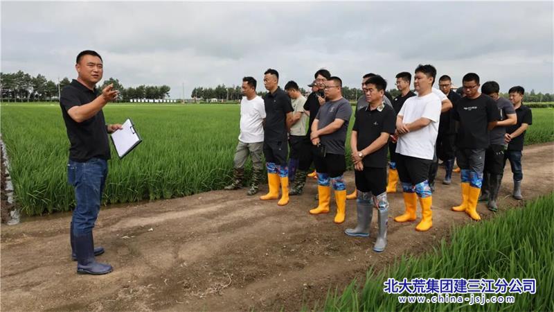 现场教学1.jpg 现场教学1.jpg