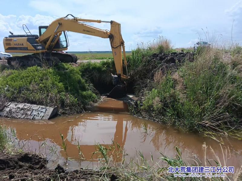 A8C91400A5DE2C9E12E2082FF02AE70A_副本.png