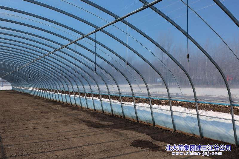 180-23八五九农场奏响春耕“奋进曲” 绘就服务“同心圆”3.JPG