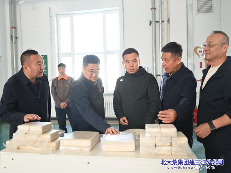 3a637225f277b4346d47b1f132d78325_副本.jpg