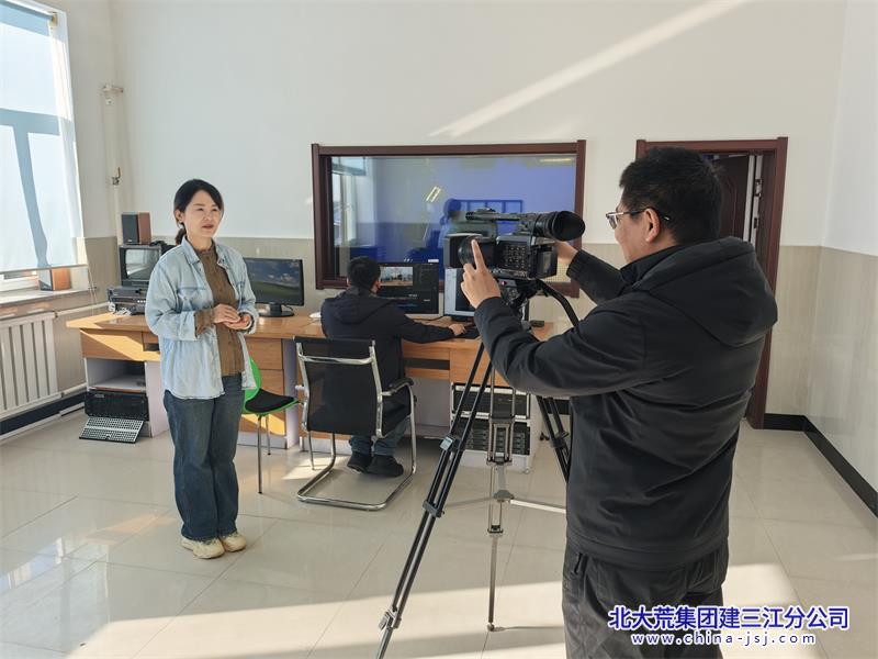 轮训工作现场2.jpg 轮训工作现场2.jpg