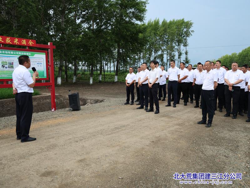 651A1207_副本.jpg