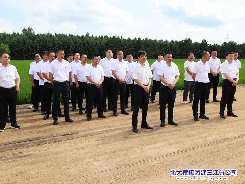 651A1011_副本.jpg