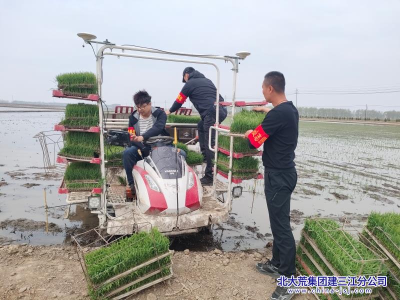 d2674cf9f6e21eed393a8fd168bf9cbf_副本.jpg
