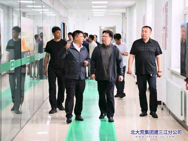 b83b545a4165e80f6643c26a4be26fd3_副本.jpg
